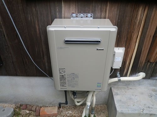 RUF-E2405SAW(A)】（リンナイ）ガスふろ給湯器交換・取替工事例