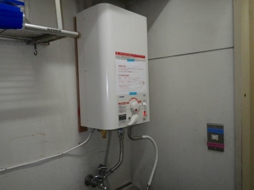 Ewm 14 日本イトミック Ihot14 小型電気温水器交換 取付け工事例 ズオーデンキ