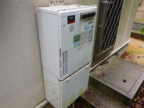 RVD-E2405SAW2-3(A)】（リンナイ）ガスふろ給湯器交換・取替工事例 